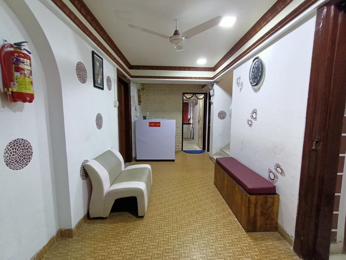 Kalpataru Hometel Mumbai Bagian luar foto